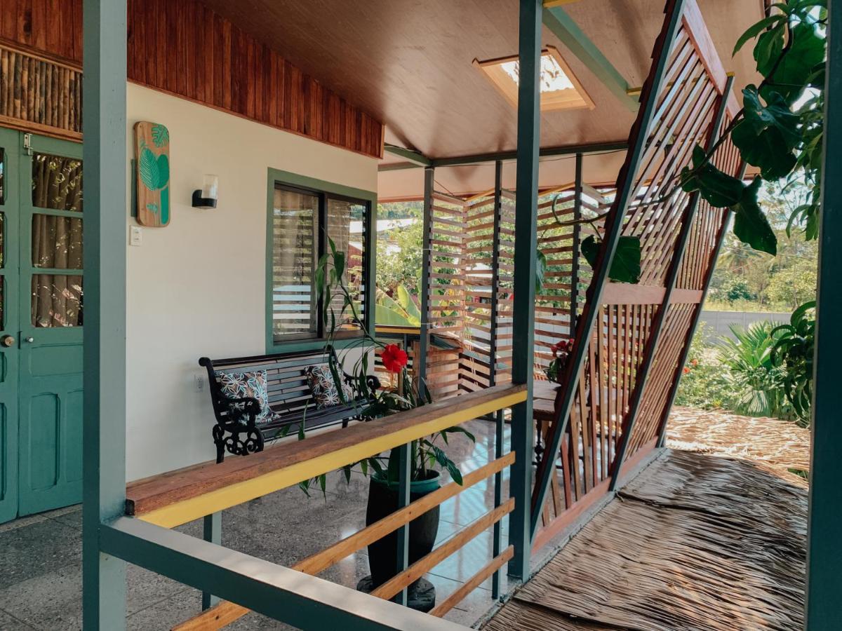 Organico Punta Riel Hotel Кахуита Екстериор снимка