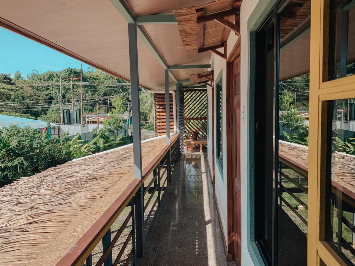 Organico Punta Riel Hotel Кахуита Екстериор снимка