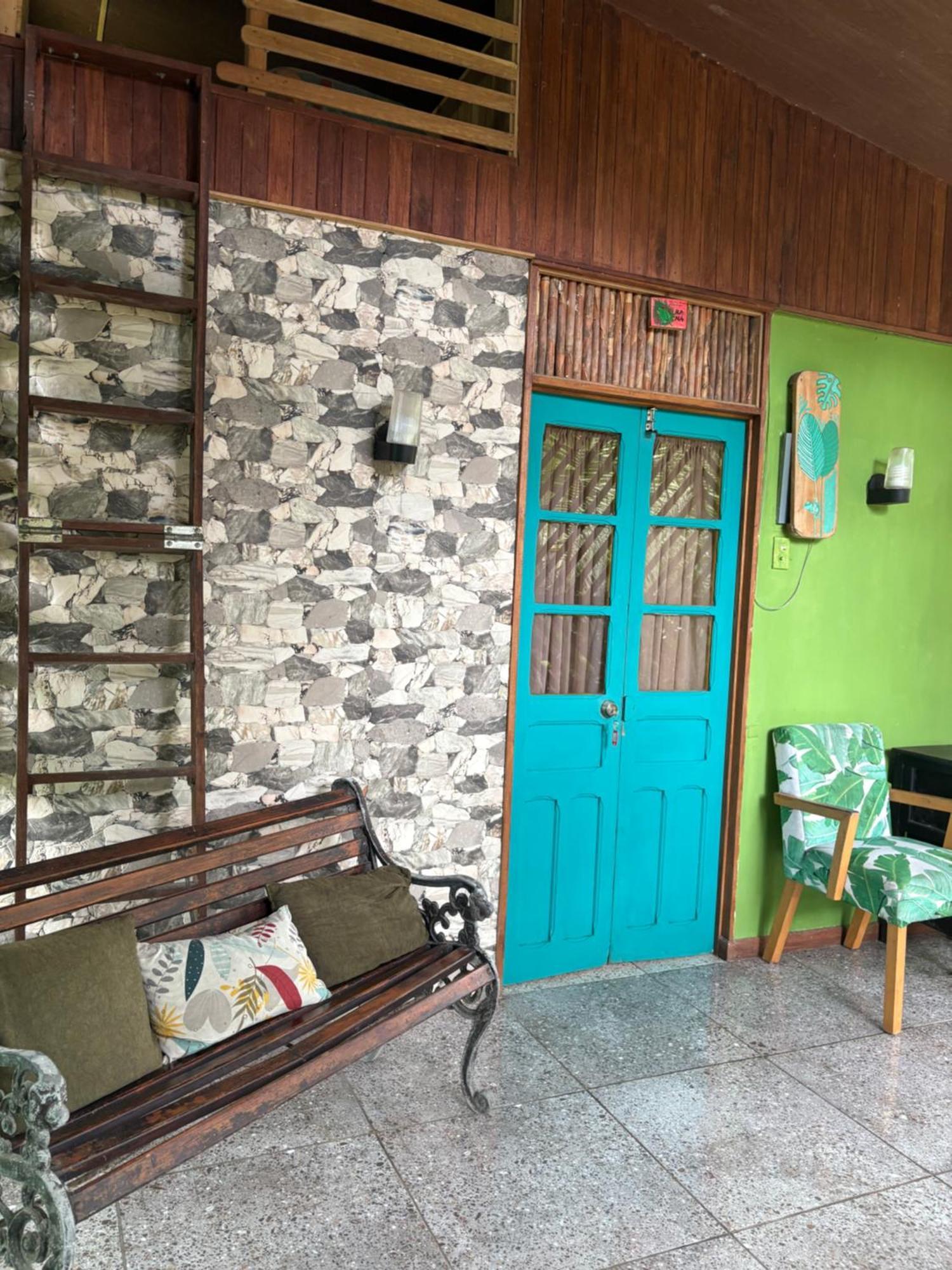Organico Punta Riel Hotel Кахуита Екстериор снимка